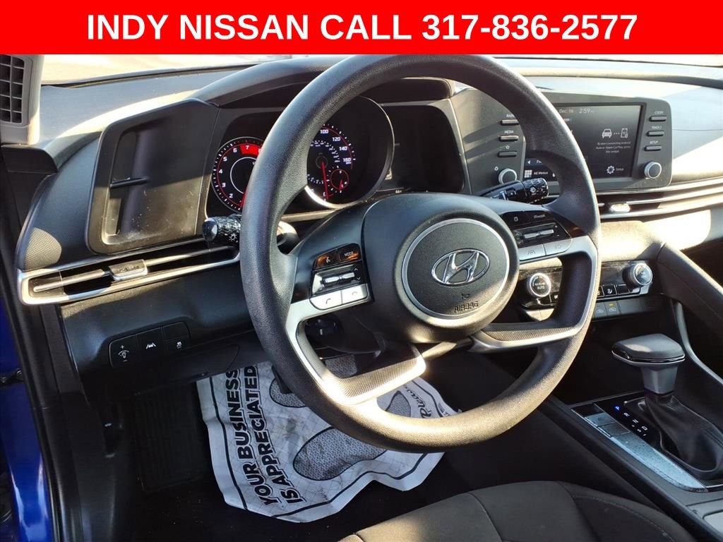 Used 2021 Hyundai Elantra SEL image 10
