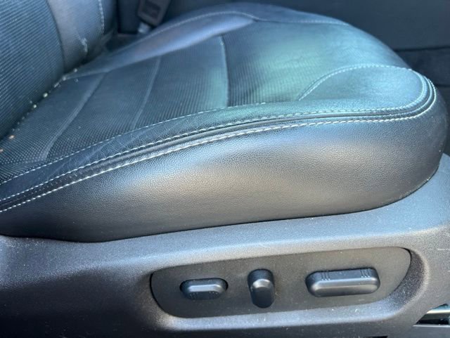 Used 2014 Ford Taurus Limited FWD image 11