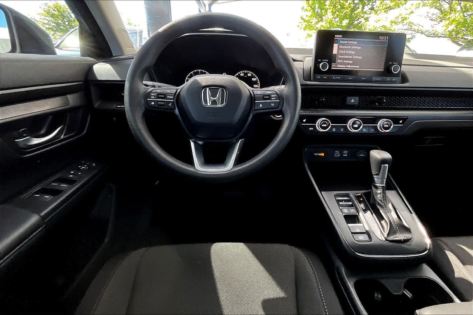 Used 2025 Honda CR-V EX image 6
