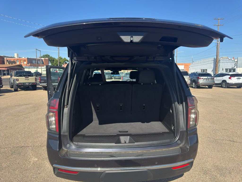 Used 2024 Chevrolet Tahoe LT w/ Luxury Package image 18