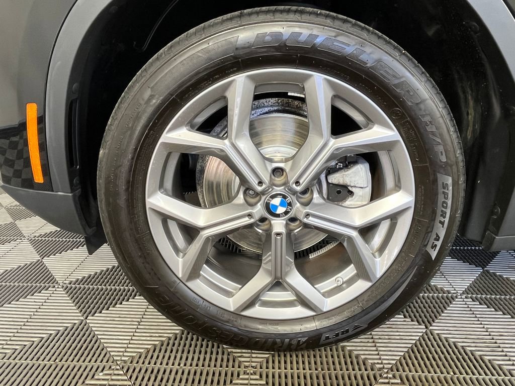 Used 2023 BMW X3 xDrive30i w/ Convenience Package AWD/4WD image 13