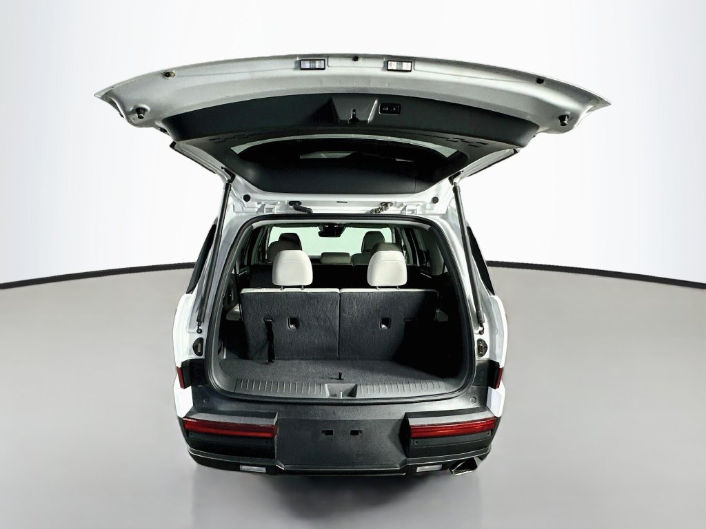 Used 2026 Hyundai Santa Fe SEL FWD image 26