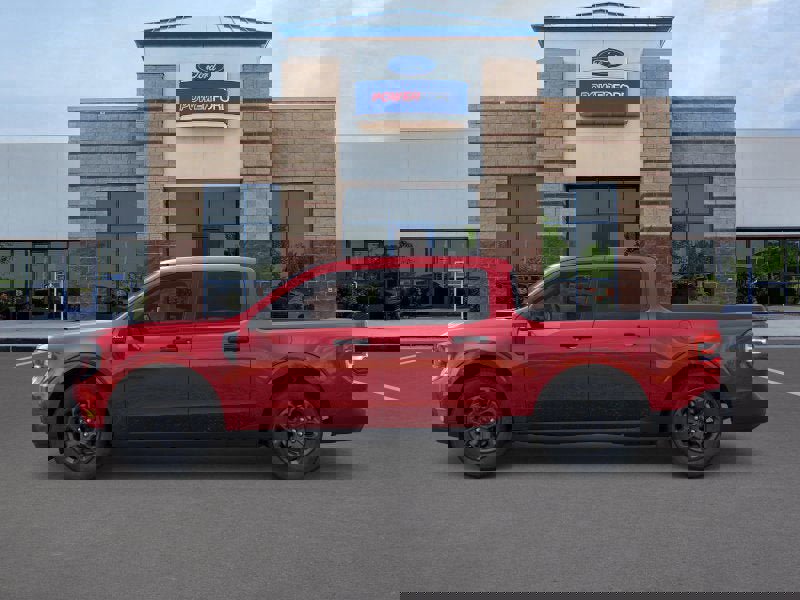 New 2025 Ford Maverick XLT w/ XLT Luxury Package image 4