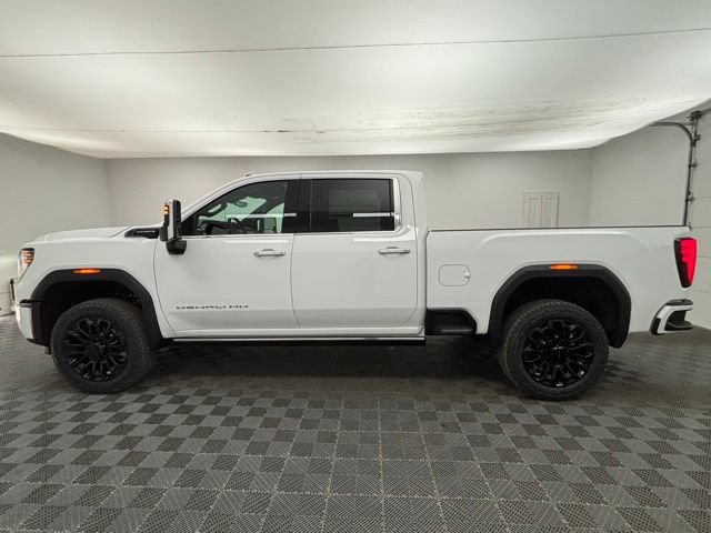 New 2026 GMC Sierra 2500 Denali Ultimate AWD/4WD image 15
