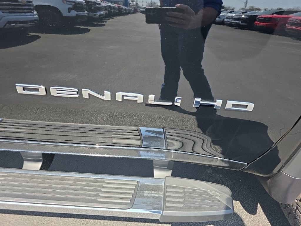 New 2026 GMC Sierra 2500 Denali AWD/4WD image 6
