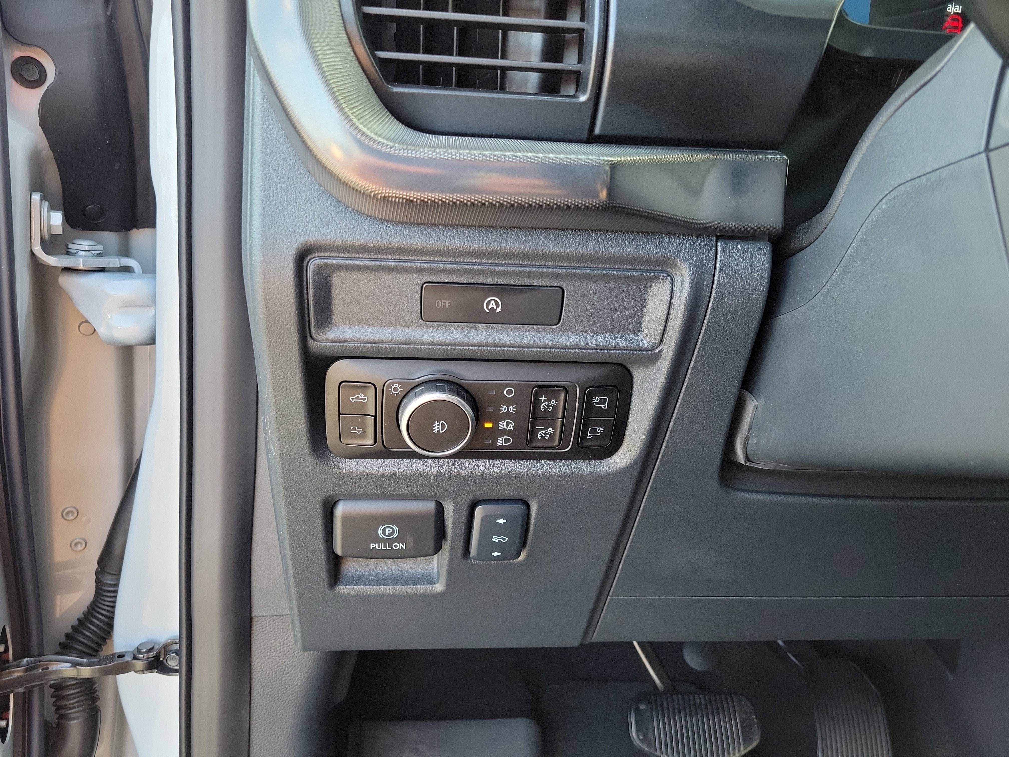 Used 2025 Ford F150 Raptor image 10