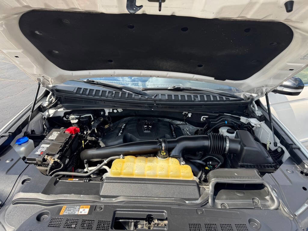 Used 2019 Lincoln Navigator Reserve AWD/4WD image 23