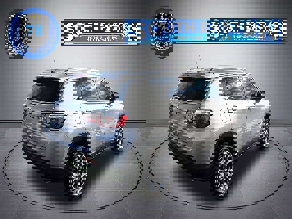 Used 2019 Jeep Compass Limited w/ Safety & Security Group image 6