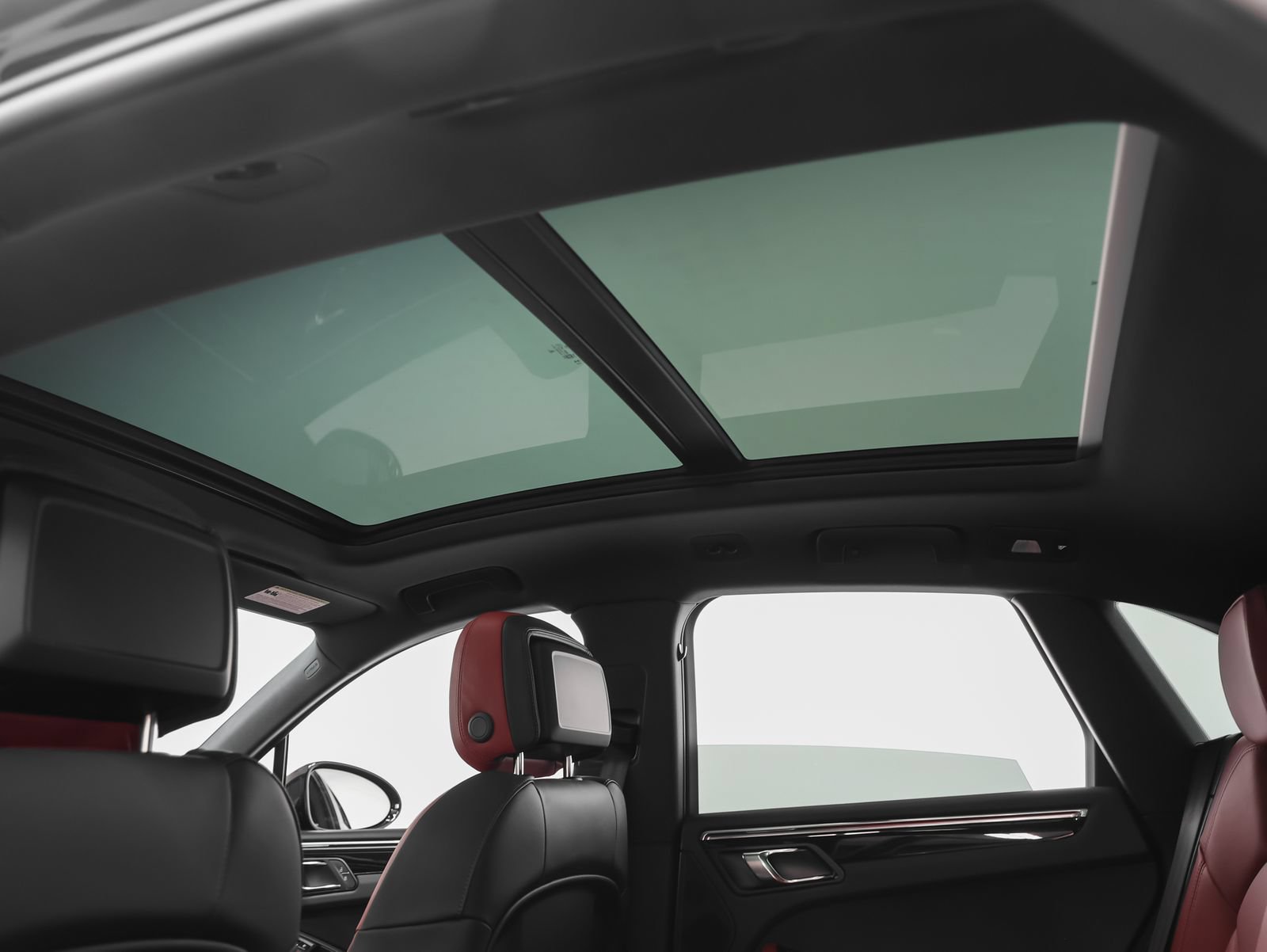 New 2026 Porsche Macan S AWD/4WD image 47