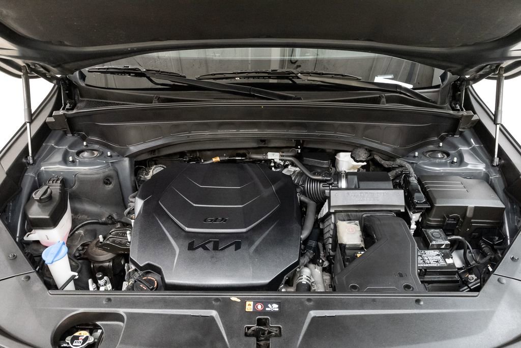 Certified 2024 Kia Telluride EX X-Line AWD/4WD image 3