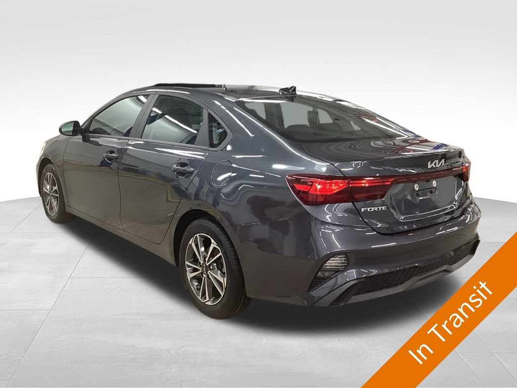 Certified 2023 Kia Forte LXS FWD image 4