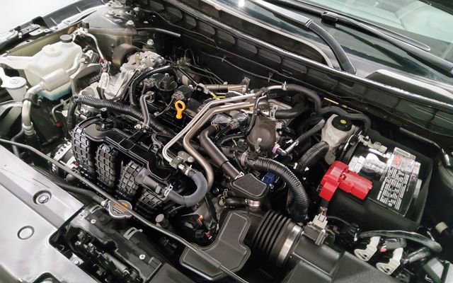 Used 2025 Nissan Altima 2.5 SV FWD image 28