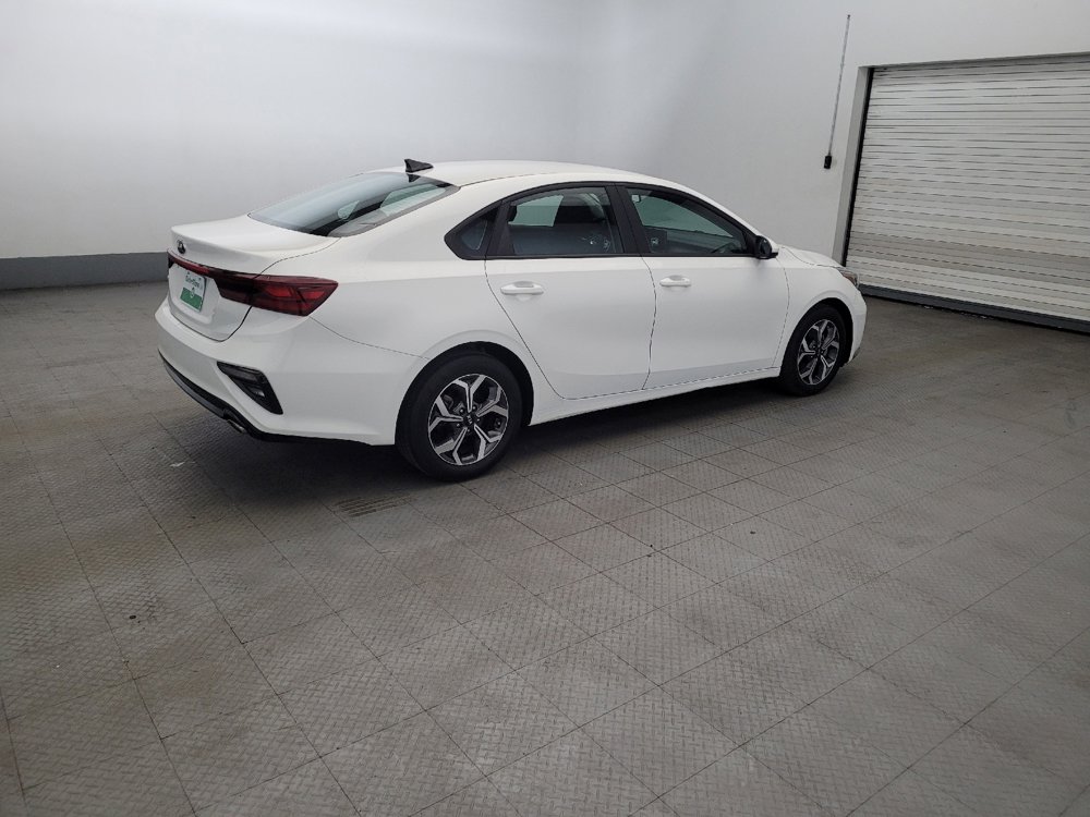 Used 2021 Kia Forte LXS FWD image 10