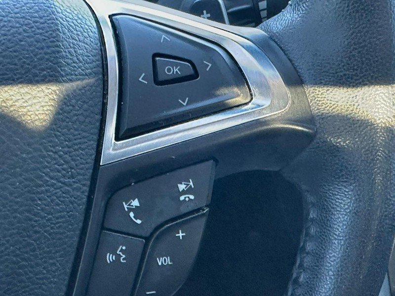 Used 2018 Ford Fusion SE w/ Fusion SE Technology Package image 20