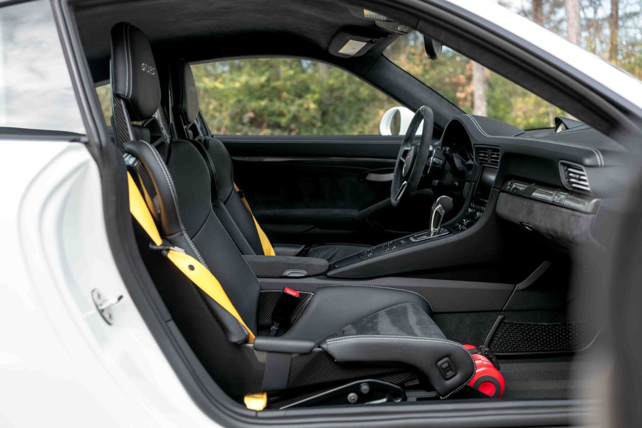 Used 2016 Porsche 911 GT3 RS image 44