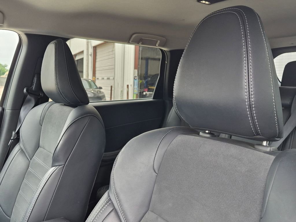Used 2025 Mitsubishi Outlander SE AWD/4WD image 19