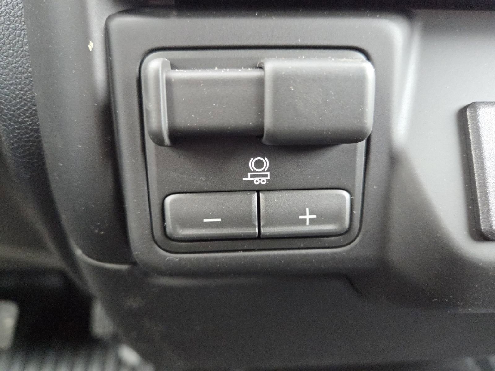 New 2026 GMC Sierra 2500 Pro w/ 1SA Pro Safety Plus Package image 7