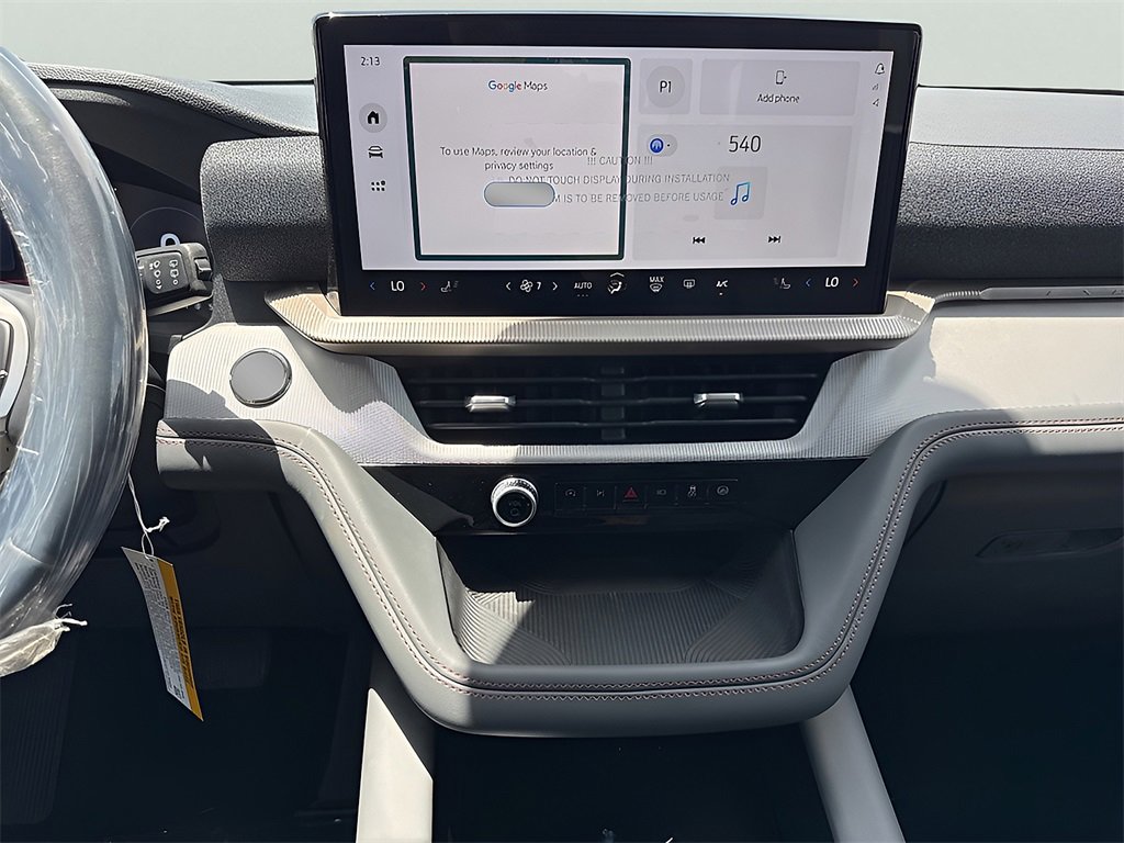 New 2025 Ford Explorer Active image 10