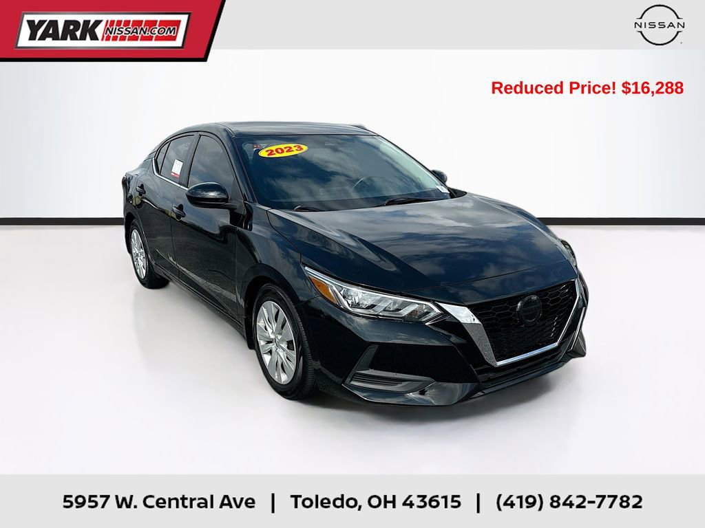 Used 2023 Nissan Sentra S image 1