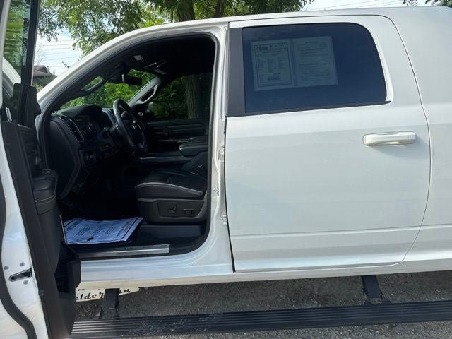 Used 2021 RAM 2500 Limited AWD/4WD image 9