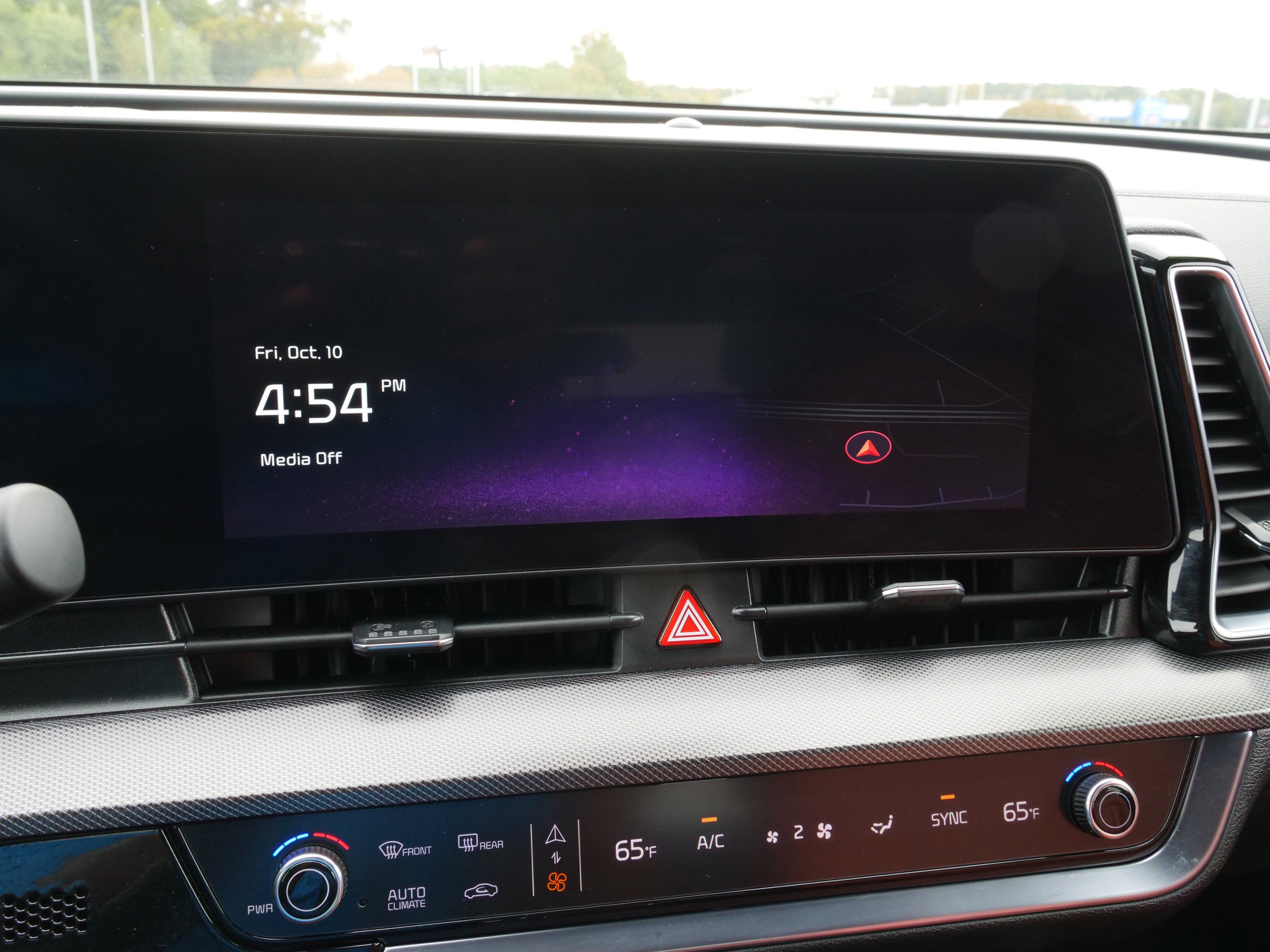 Certified 2025 Kia Sportage SX image 27