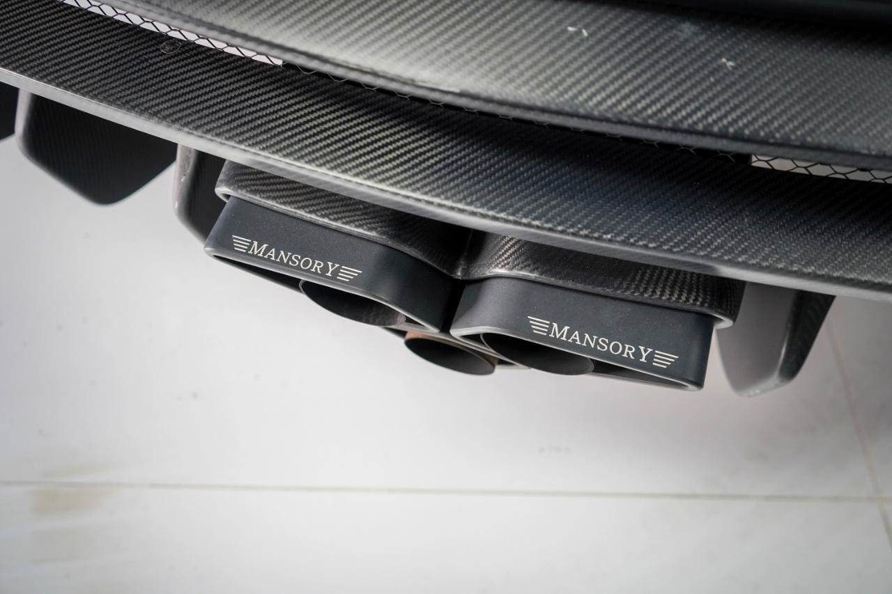Used 2021 Lamborghini Urus AWD/4WD image 7