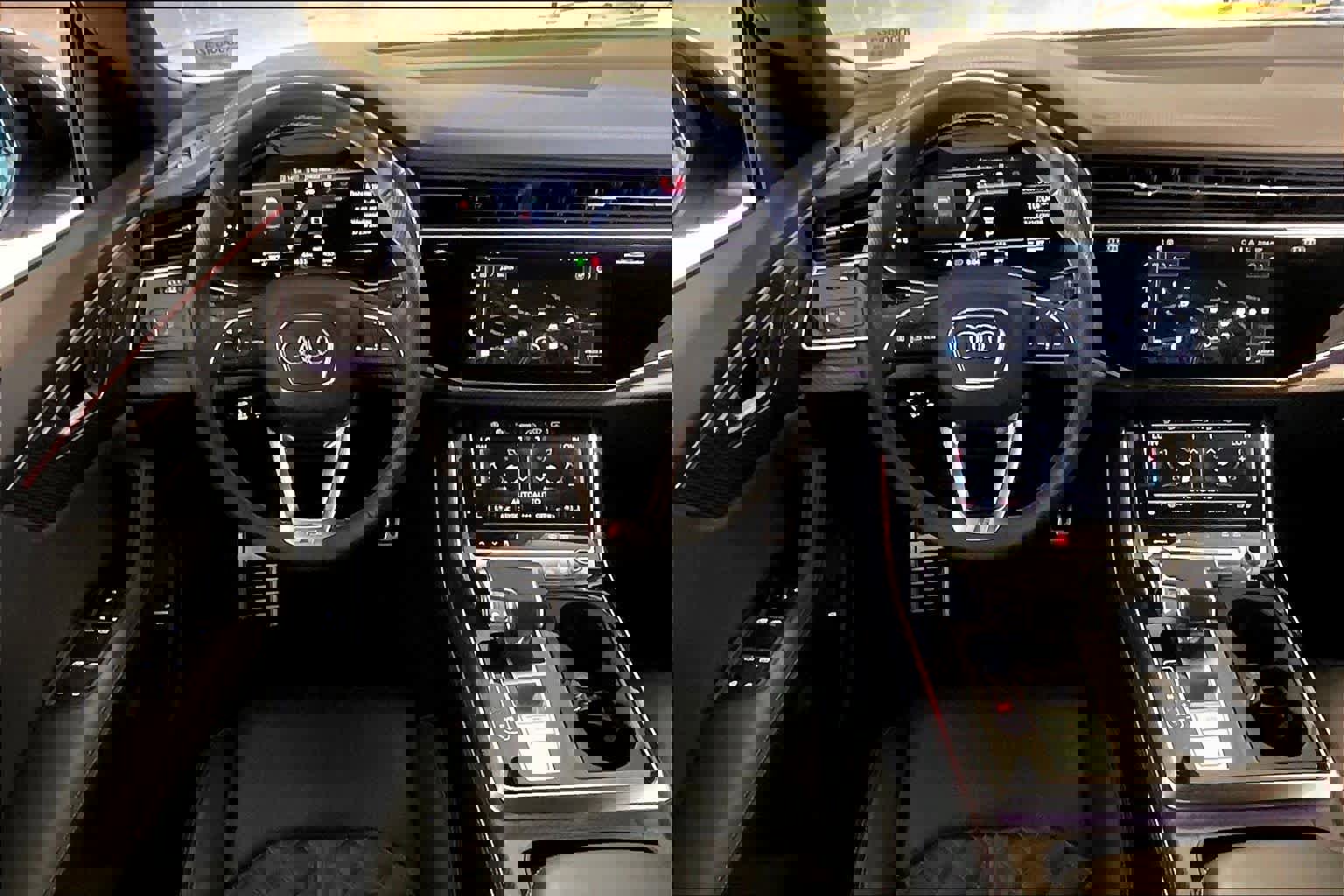 Used 2024 Audi SQ8 Prestige w/ Prestige Package image 5