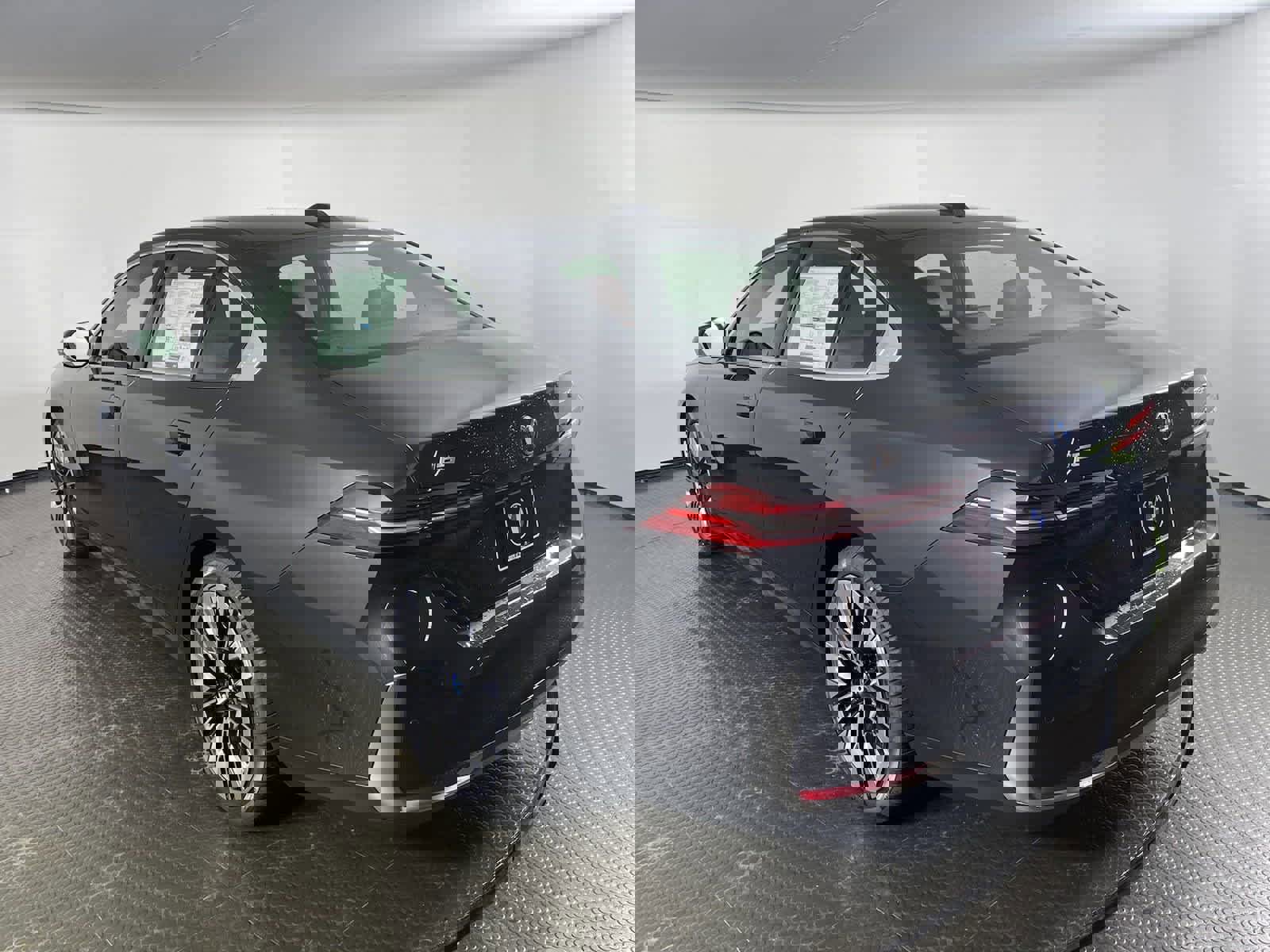 Certified 2024 BMW i5 eDrive40i w/ Premium Package image 3