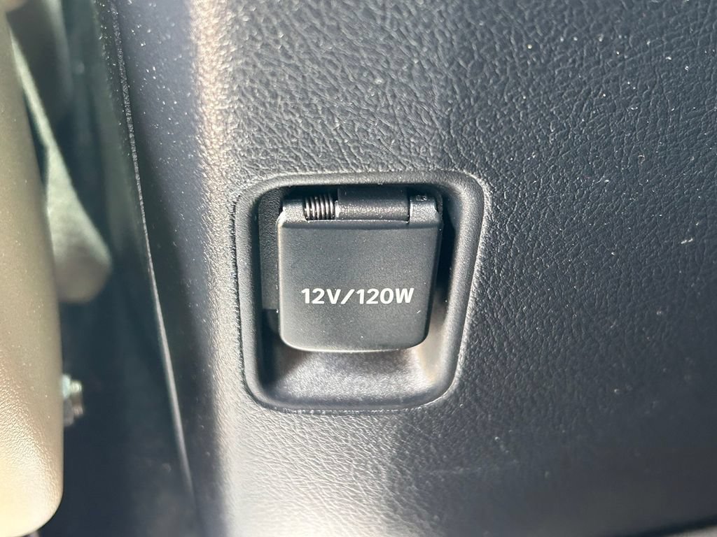 Used 2018 Toyota 4Runner Limited AWD/4WD image 22