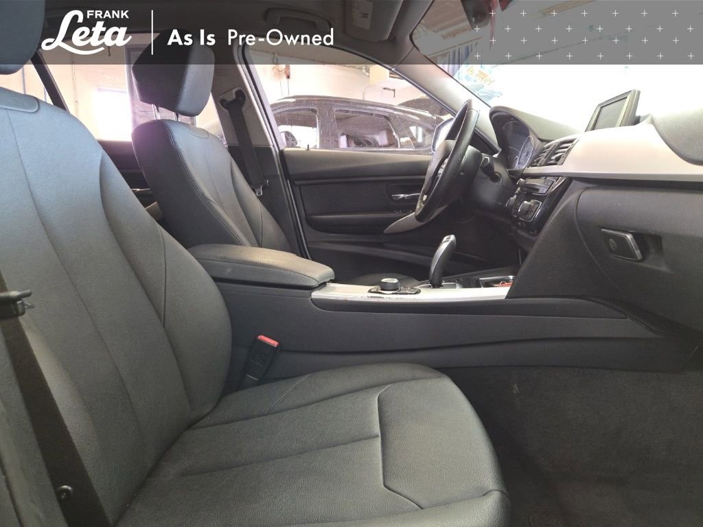 Used 2018 BMW 320i Sedan RWD image 21