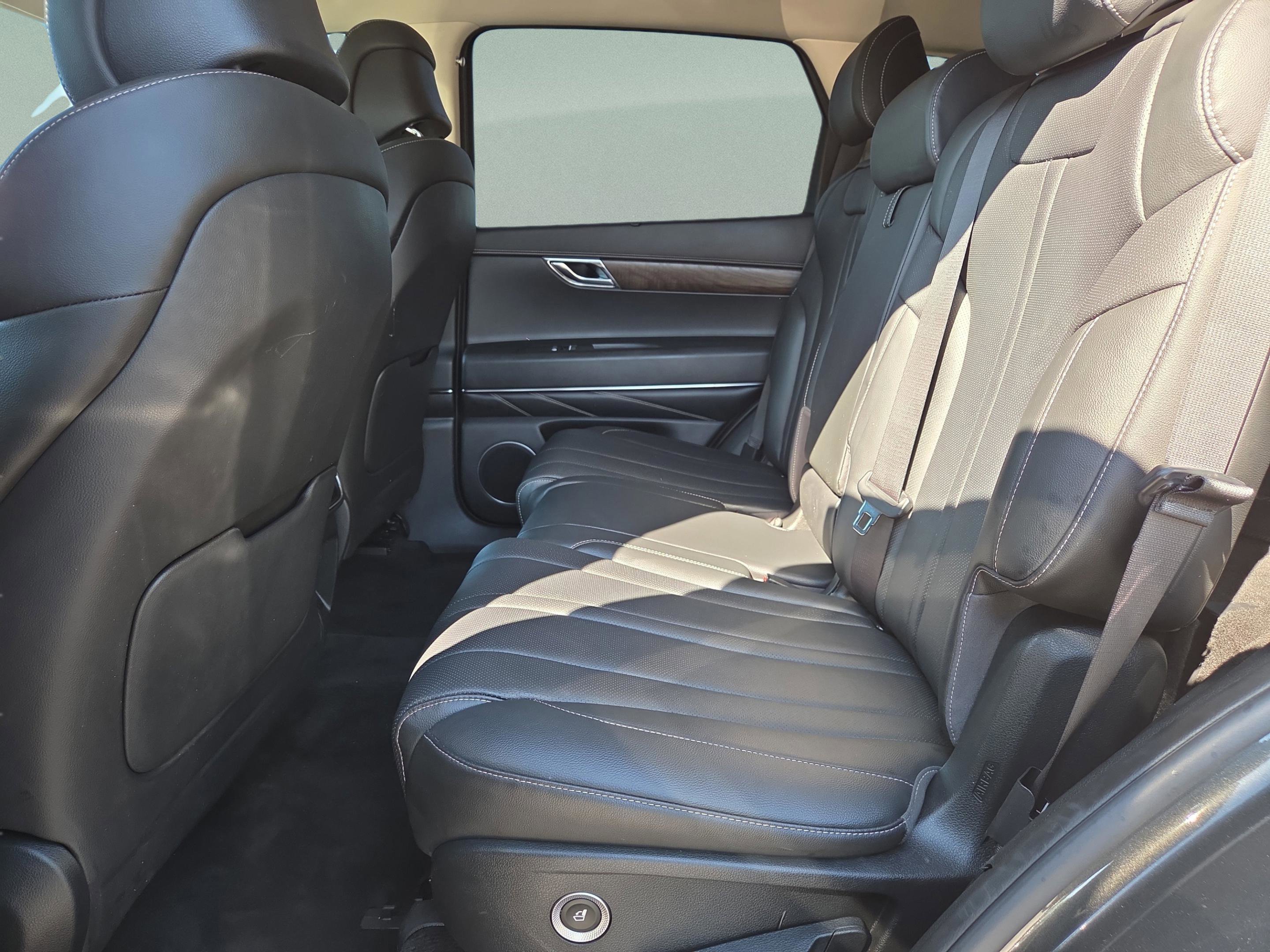 Used 2024 Genesis GV80 2.5T image 30