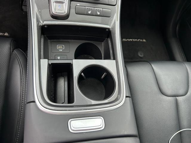 Used 2023 Hyundai Santa Fe SEL Premium w/ Cargo Package image 17