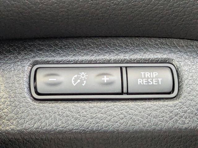 Used 2018 Nissan Altima 2.5 SR w/ SR Special Edition FWD image 12