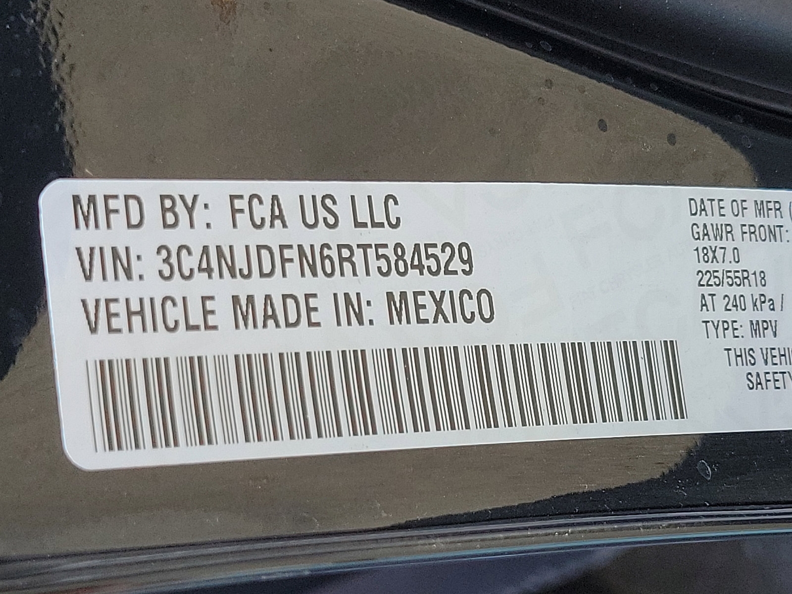 Used 2024 Jeep Compass Latitude w/ Sun and Sound Group image 18