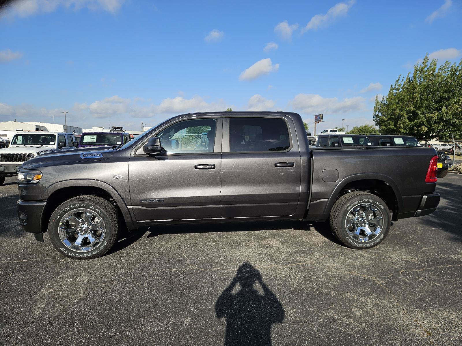 New 2026 RAM 1500 Lone Star AWD/4WD image 3