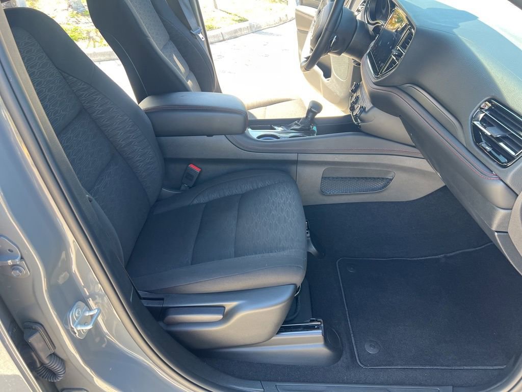 Used 2025 Dodge Durango GT w/ Blacktop Package image 42