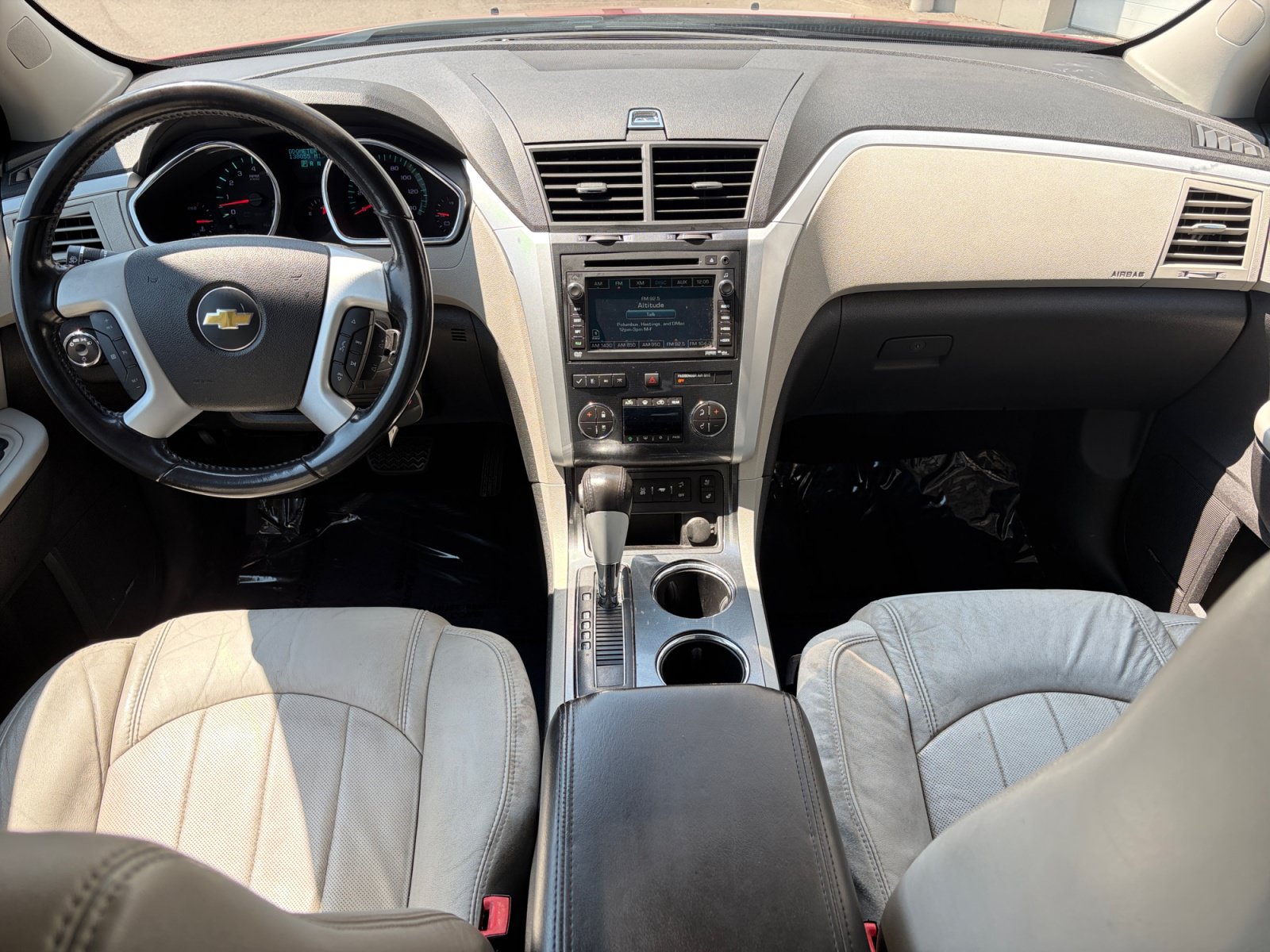 Used 2012 Chevrolet Traverse LTZ AWD/4WD image 17