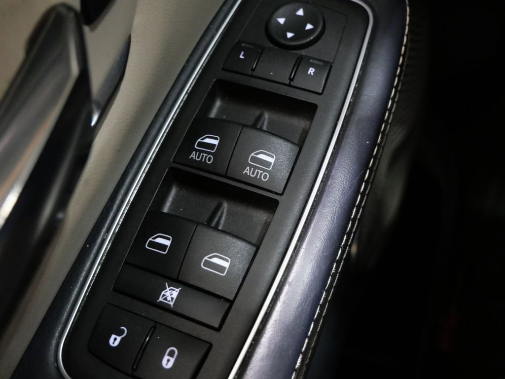 Used 2019 RAM 1500 Limited AWD/4WD image 13