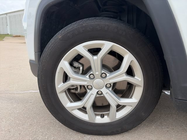Used 2024 Jeep Compass Latitude AWD/4WD image 31