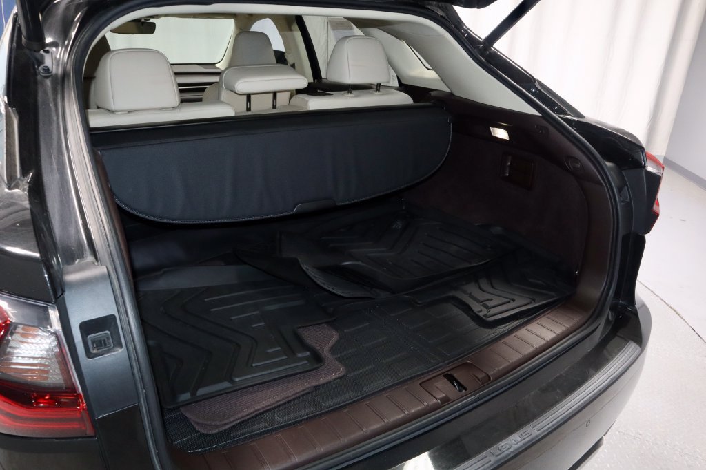 Used 2020 Lexus RX 350 FWD w/ Accessory Package image 12