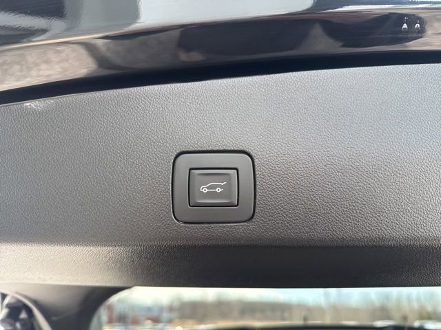 Used 2023 Buick Encore GX Select w/ Sport Touring Package image 33