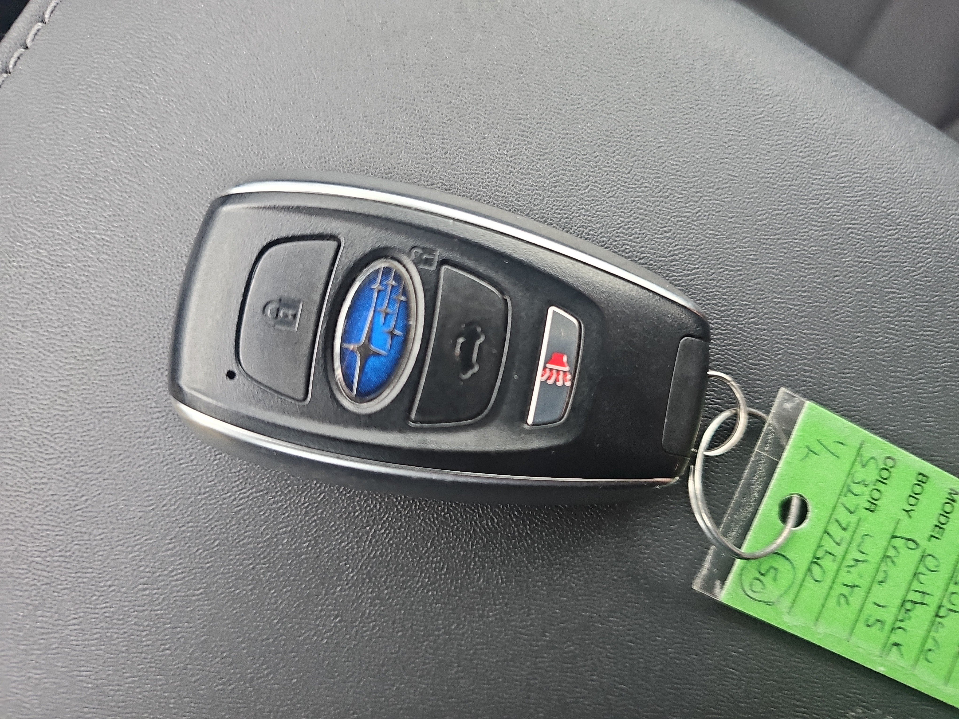 Used 2025 Subaru Outback Premium w/ Popular Package #1A AWD/4WD image 30