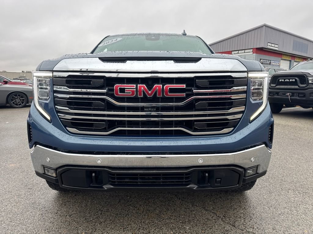 Used 2024 GMC Sierra 1500 SLT w/ SLT Premium Plus Package image 10