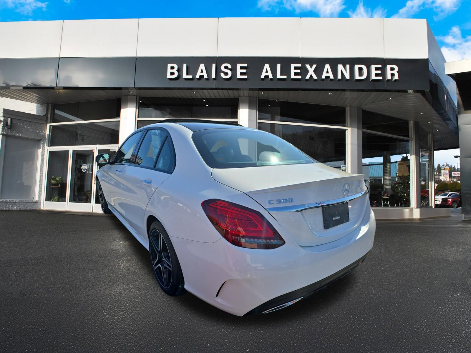 Used 2021 Mercedes-Benz C 300 4MATIC Sedan image 7