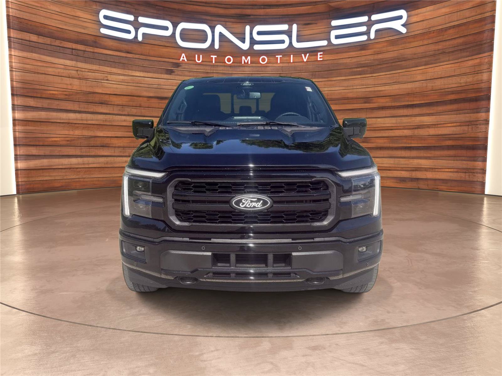 Used 2025 Ford F150 Lariat w/ Equipment Group 501A Mid AWD/4WD image 9