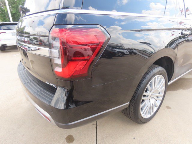 Used 2024 Ford Expedition Max Limited RWD image 10