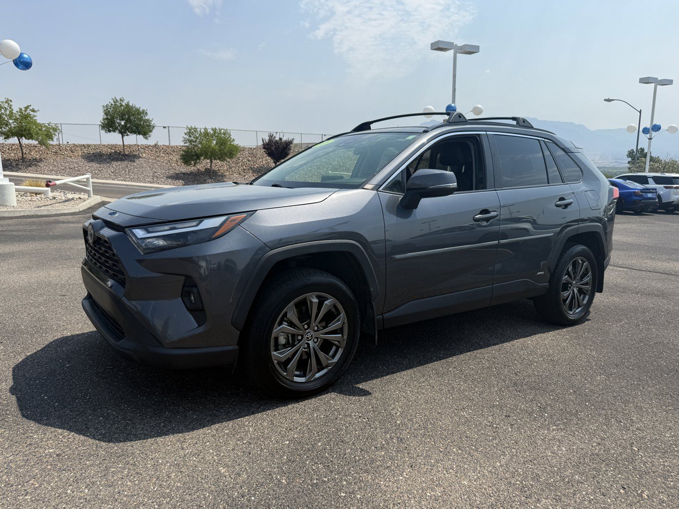 Used 2023 Toyota RAV4 XLE Premium AWD/4WD image 9
