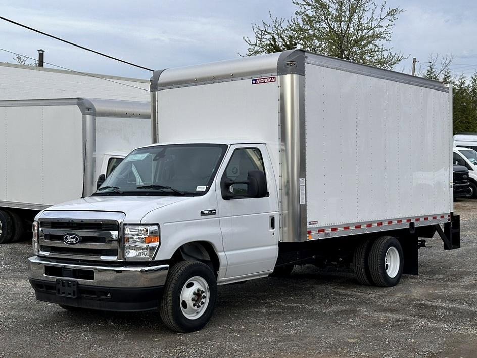 New 2026 Ford E-350 and Econoline 350 Super Duty w/ Driver's Safety Package image 1