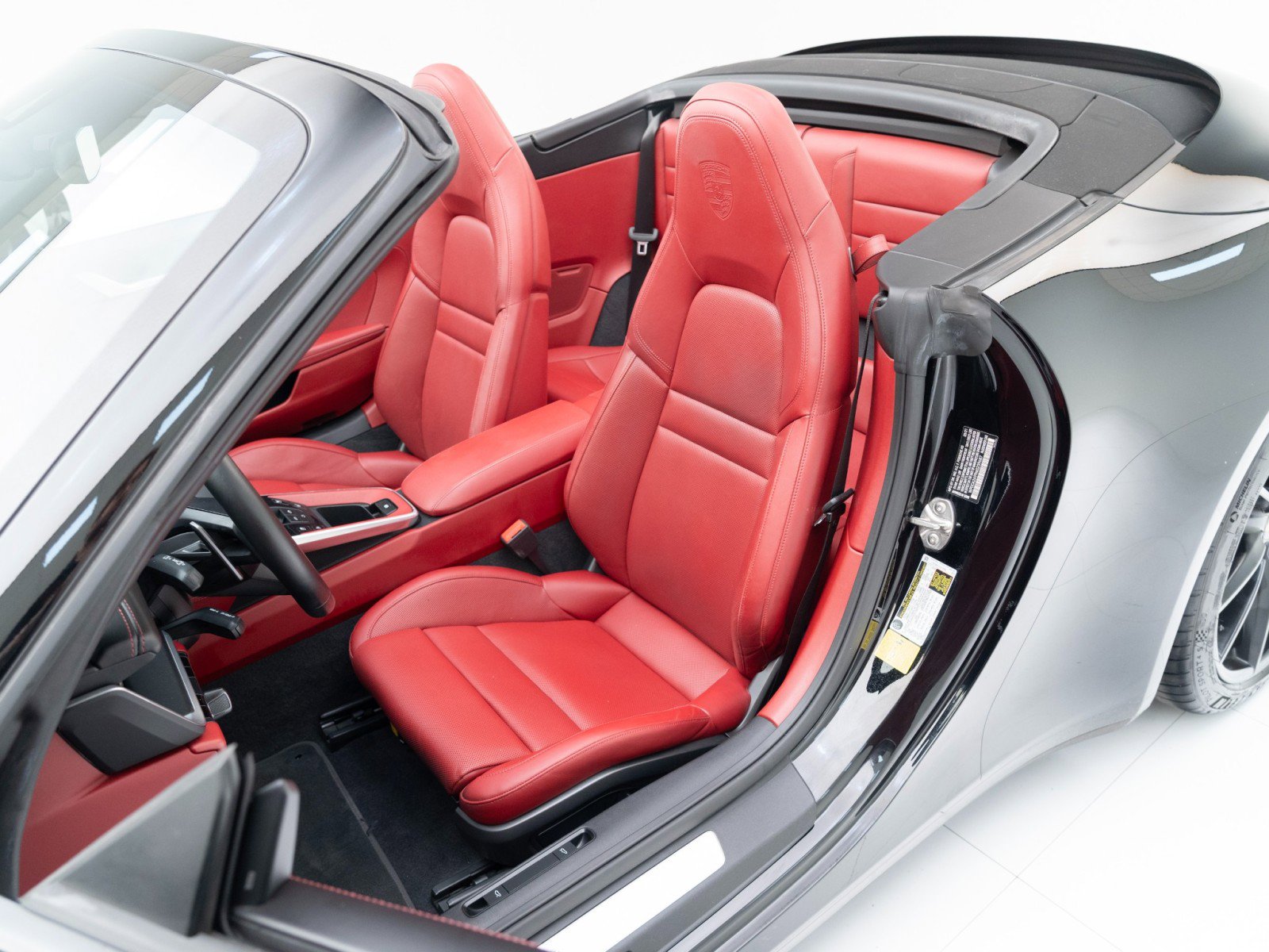 Certified 2021 Porsche 911 Carrera image 5