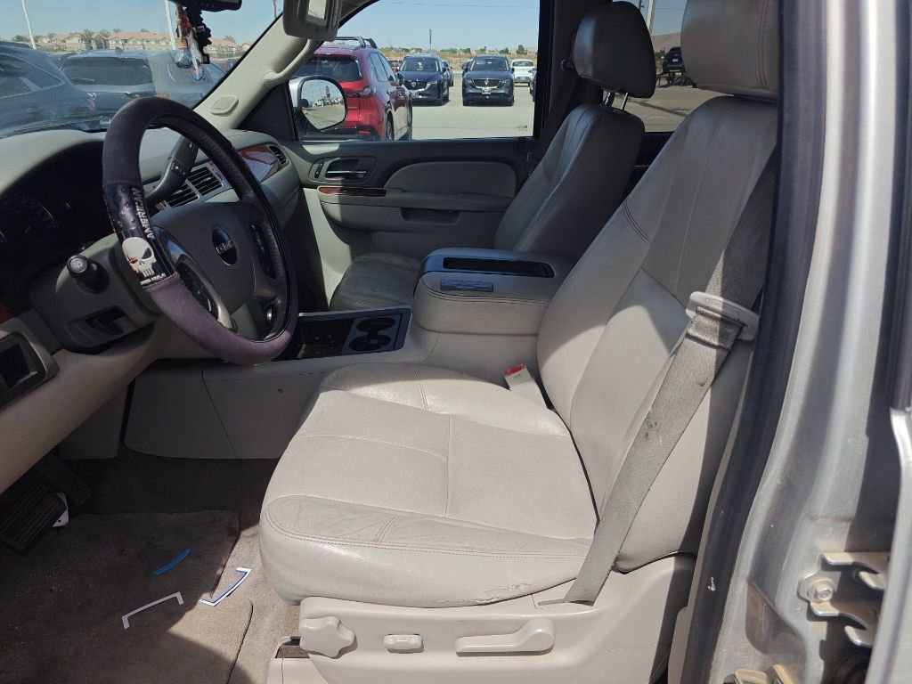 Used 2014 GMC Yukon XL SLT image 7